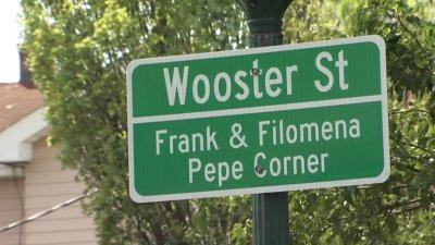 Apizza place honored for 100 years of operation in New Haven