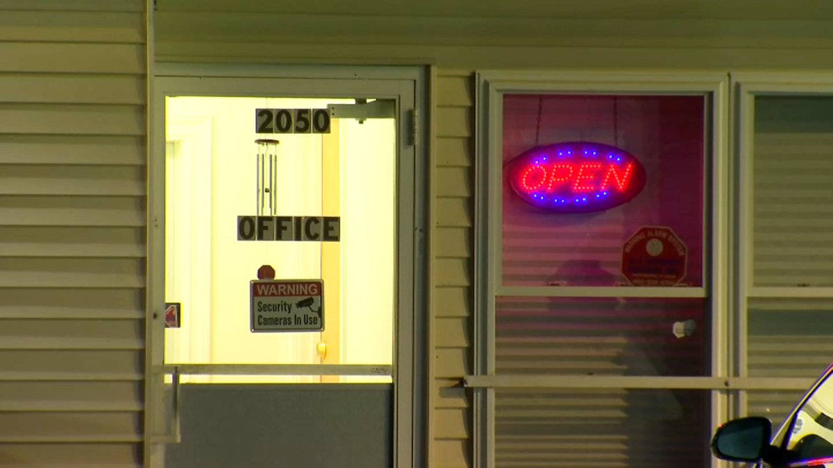 Waterbury bans hourly motel rentals in effort to curb illegal activity Waterbury bans hourly motel rentals in effort to curb illegal activity