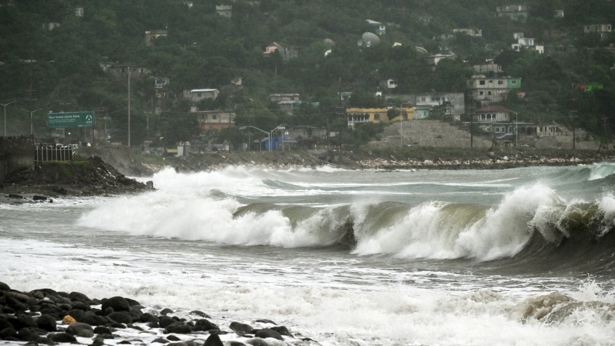 As Atlantic Ocean warms, climate change is fueling Hurricane Melissa's ferocity