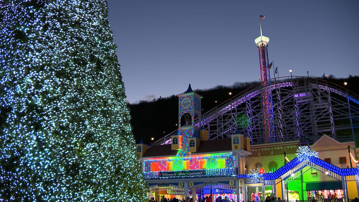 Holiday weekend events bring festive atmosphere as Christmas season kicks off