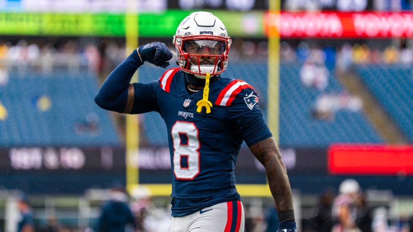 Patriots wide receiver Stefon Diggs