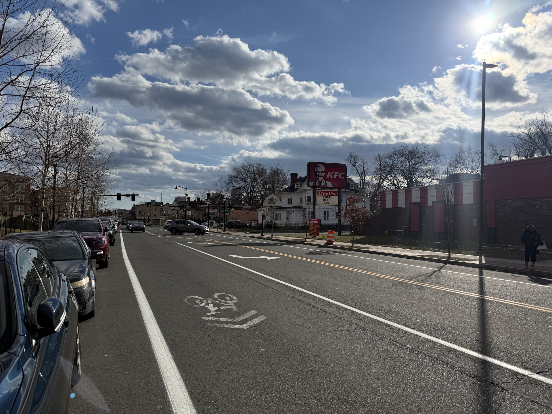 Man hit by 2 vehicles and killed in Hartford