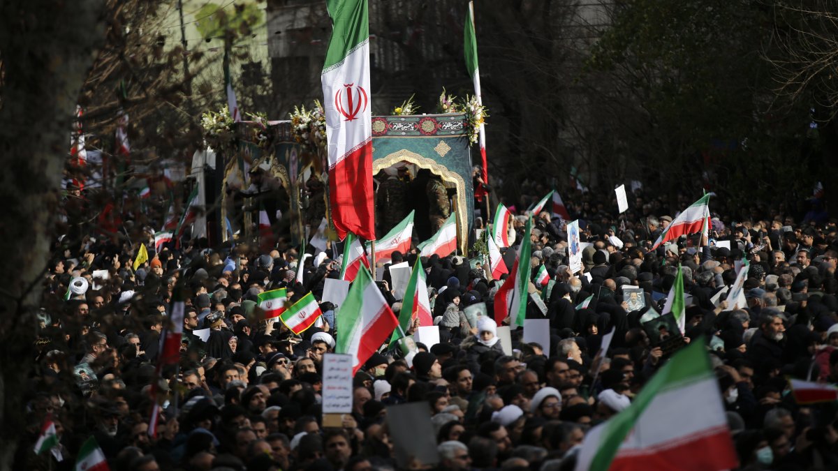 U.S. evacuating troops from airbase in Qatar ahead of possible Iran military action