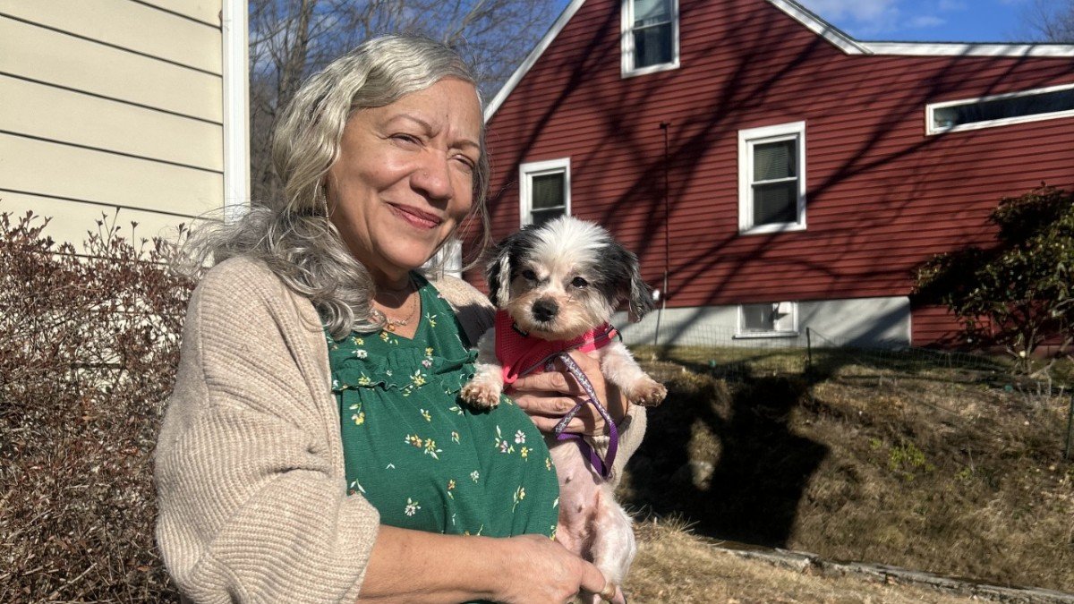 ‘My family is back together again.’ How a Waterbury woman reunited with ...