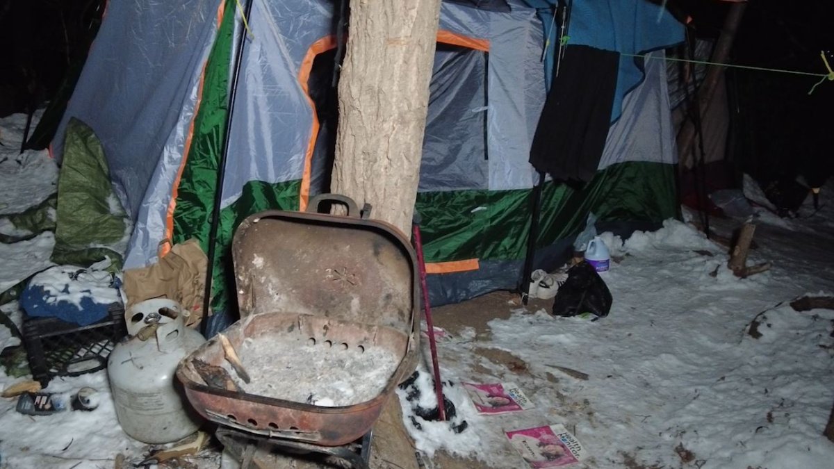 Bristol homeless outreach volunteers aim to get people inside before bitter cold hits