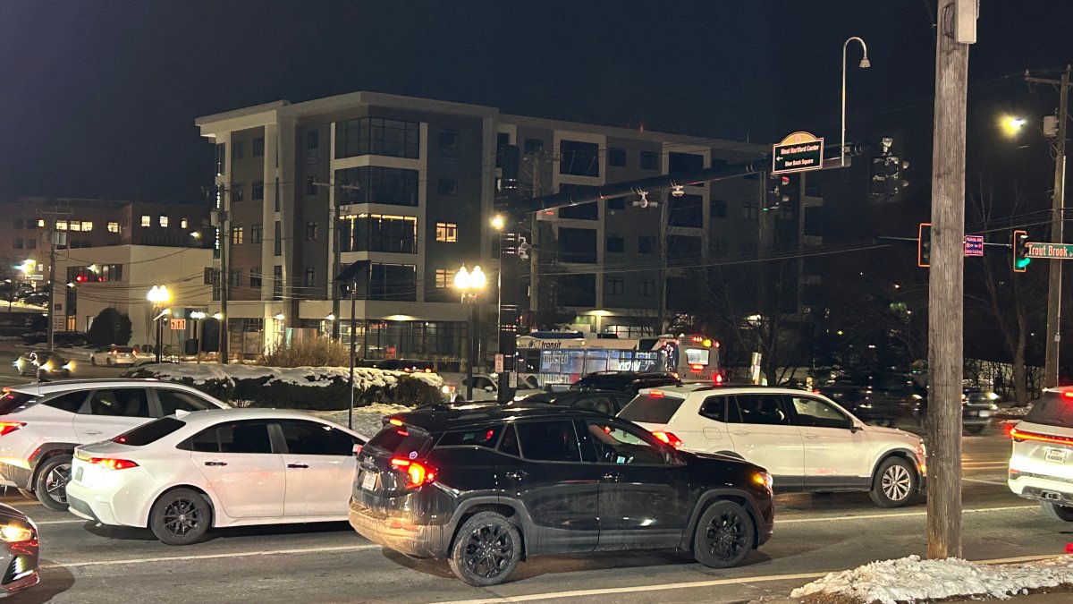 West Hartford to add bike lane to Farmington Avenue to increase access to downtown