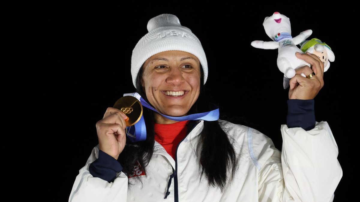 U.S. bobsledder Elana Meyers Taylor wins first Olympic gold in women's monobob