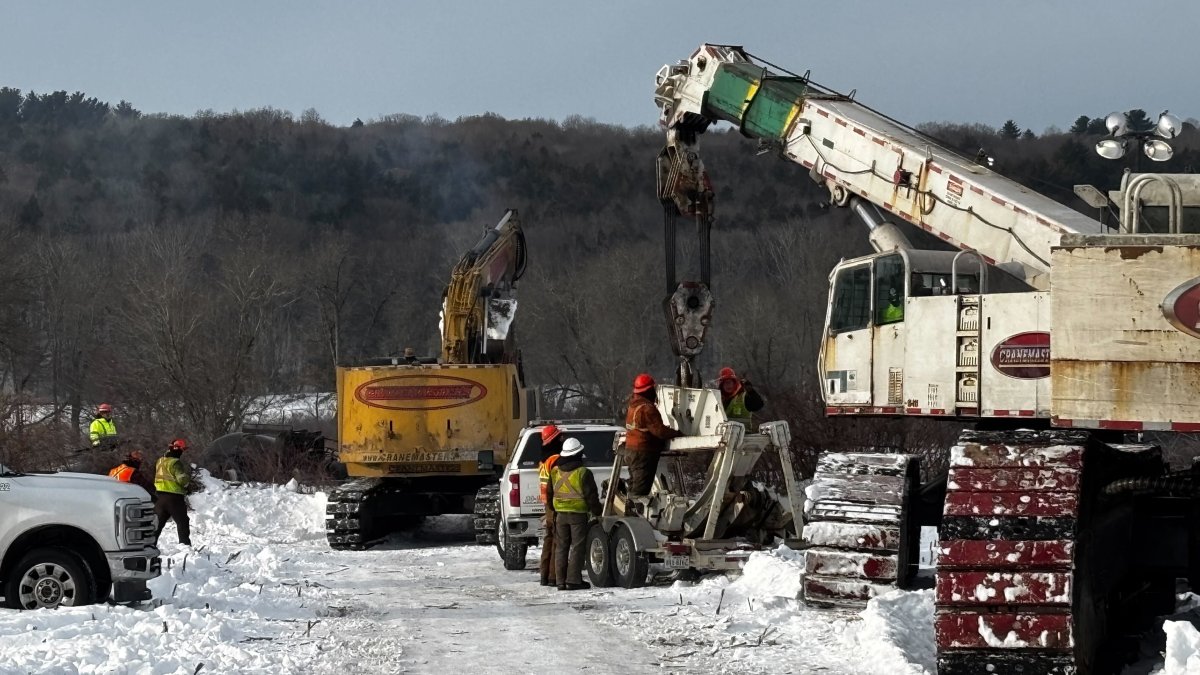 Ct Train Cleanup underway in Mansfield after derailment of train carrying liquid ...