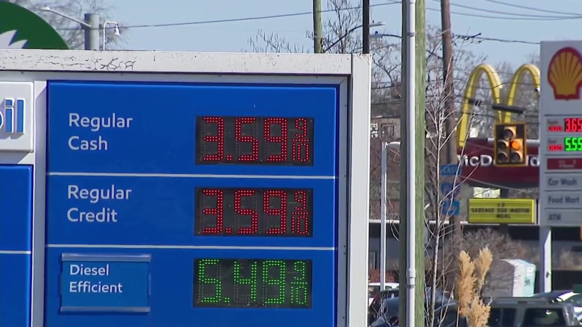 Gov. Lamont pushes gas tax amid tepid response from Connecticut lawmakers