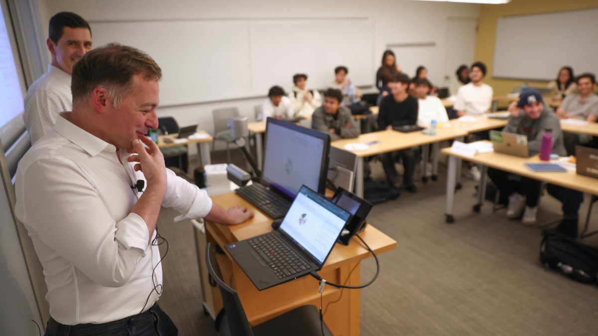 Perfect homework, blank stares: Why colleges are turning to oral exams to combat AI
