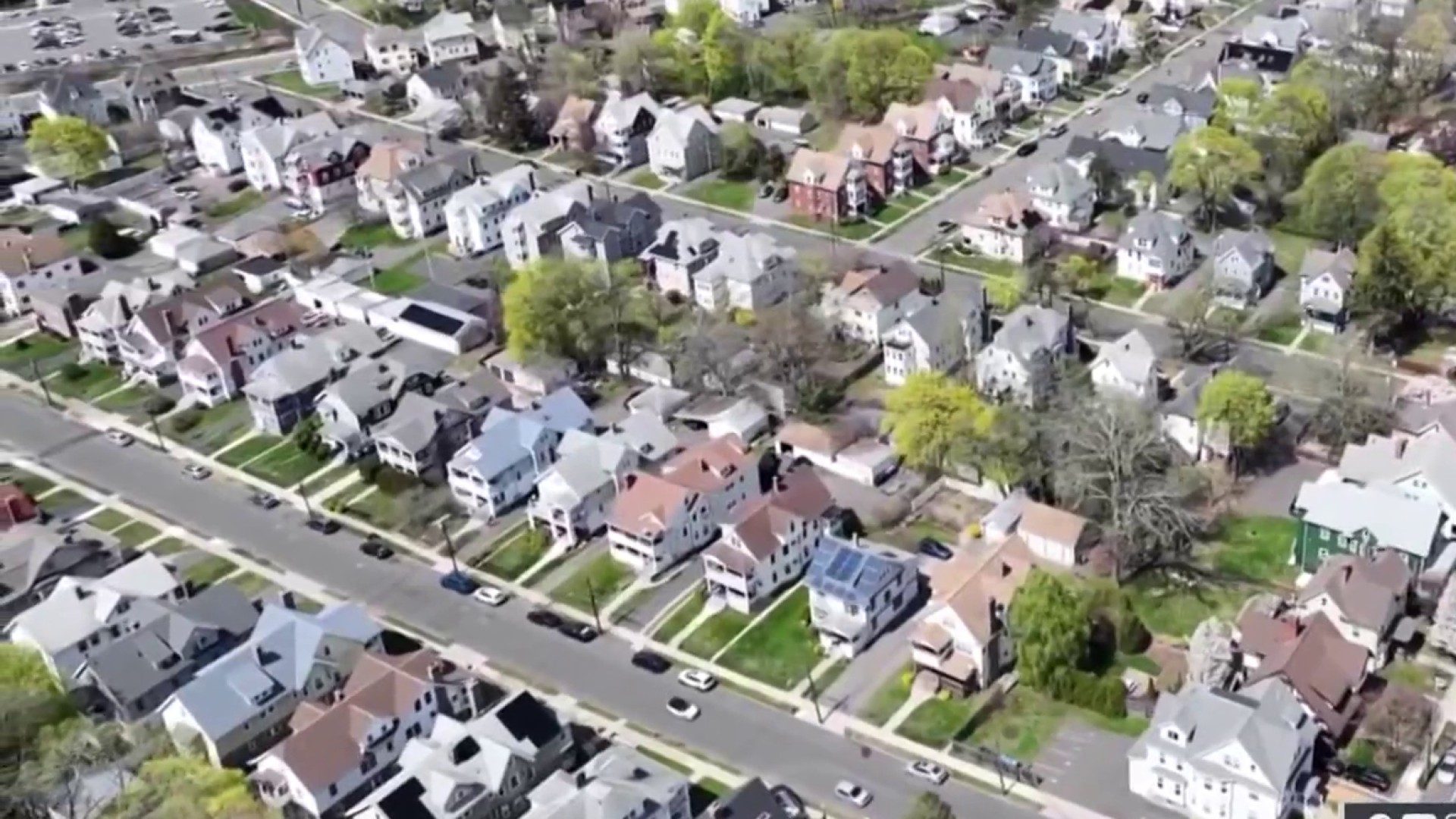 nbcconnecticut.com - Thinking about moving? Here's what to know about the spring housing market