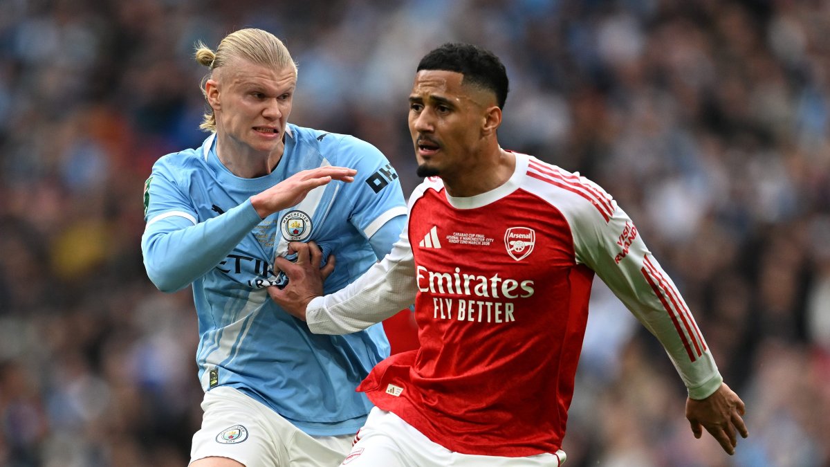 متى مباراة مانشستر سيتي وأرسنال؟ كيفية مشاهدة حسم لقب الدوري الممتاز