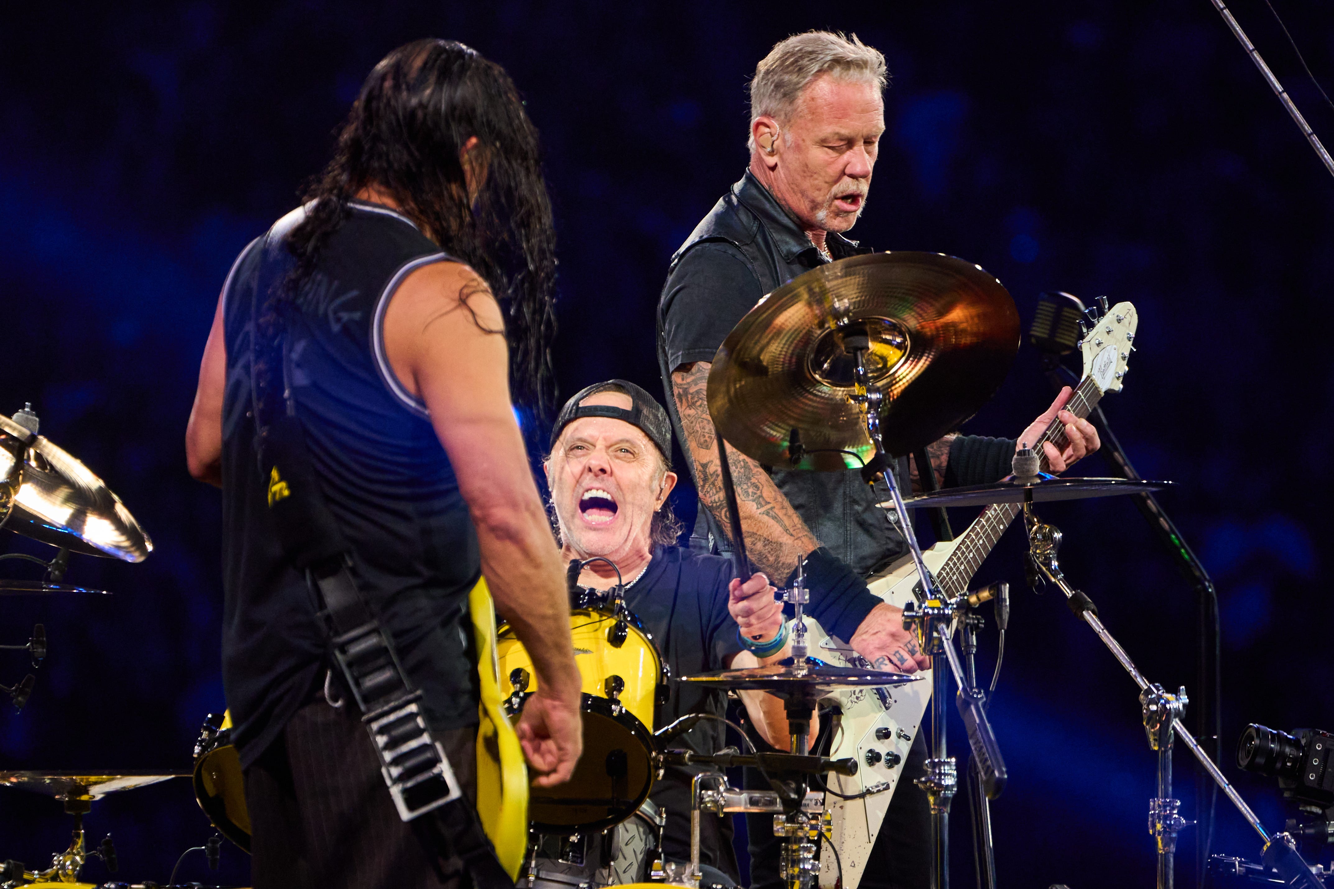 Metallica adds 2 Connecticut performances to nearly-sold-out tour