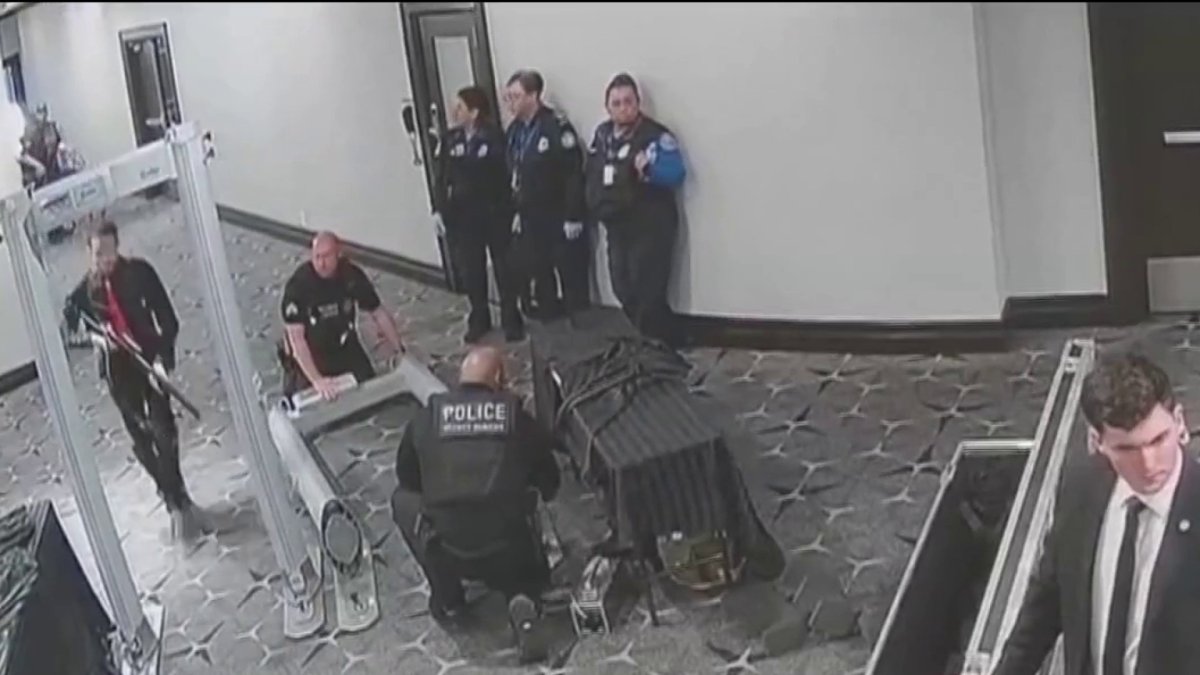 ‘Disturbing': Judge apologizes to correspondents' dinner suspect over treatment