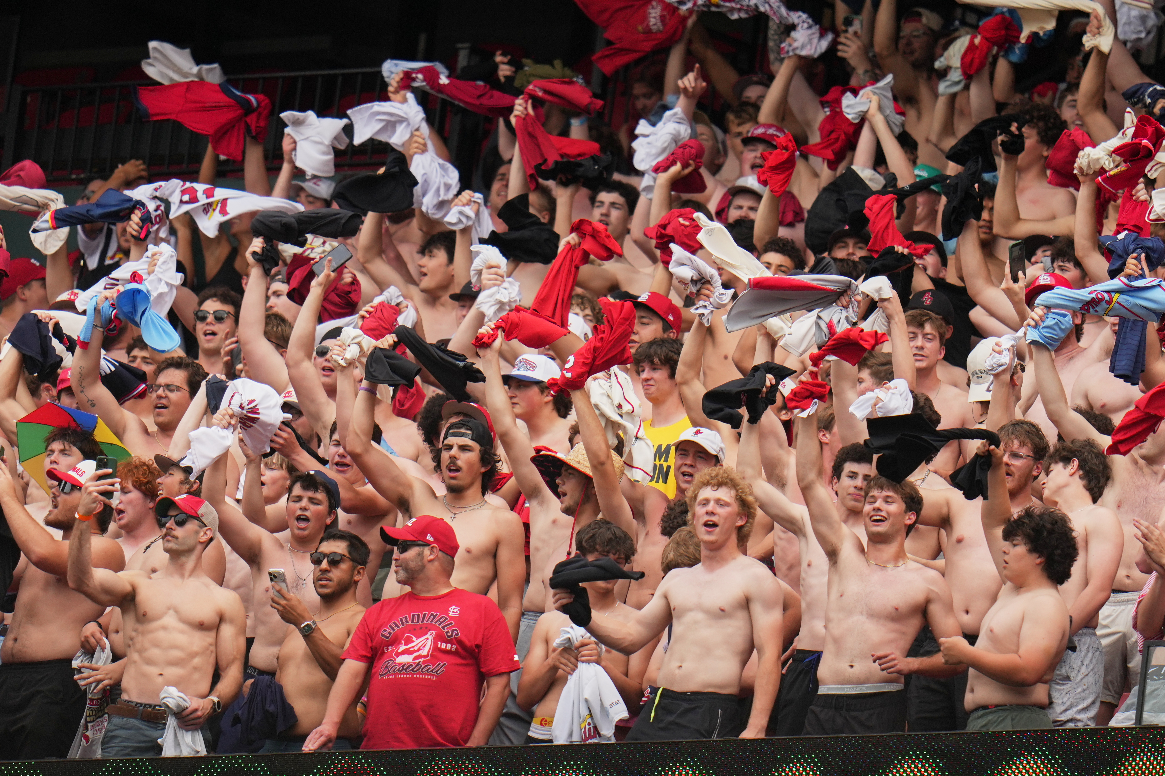 What is the ‘Tarps Off’ trend? Why MLB fans are going shirtless – NBC ...