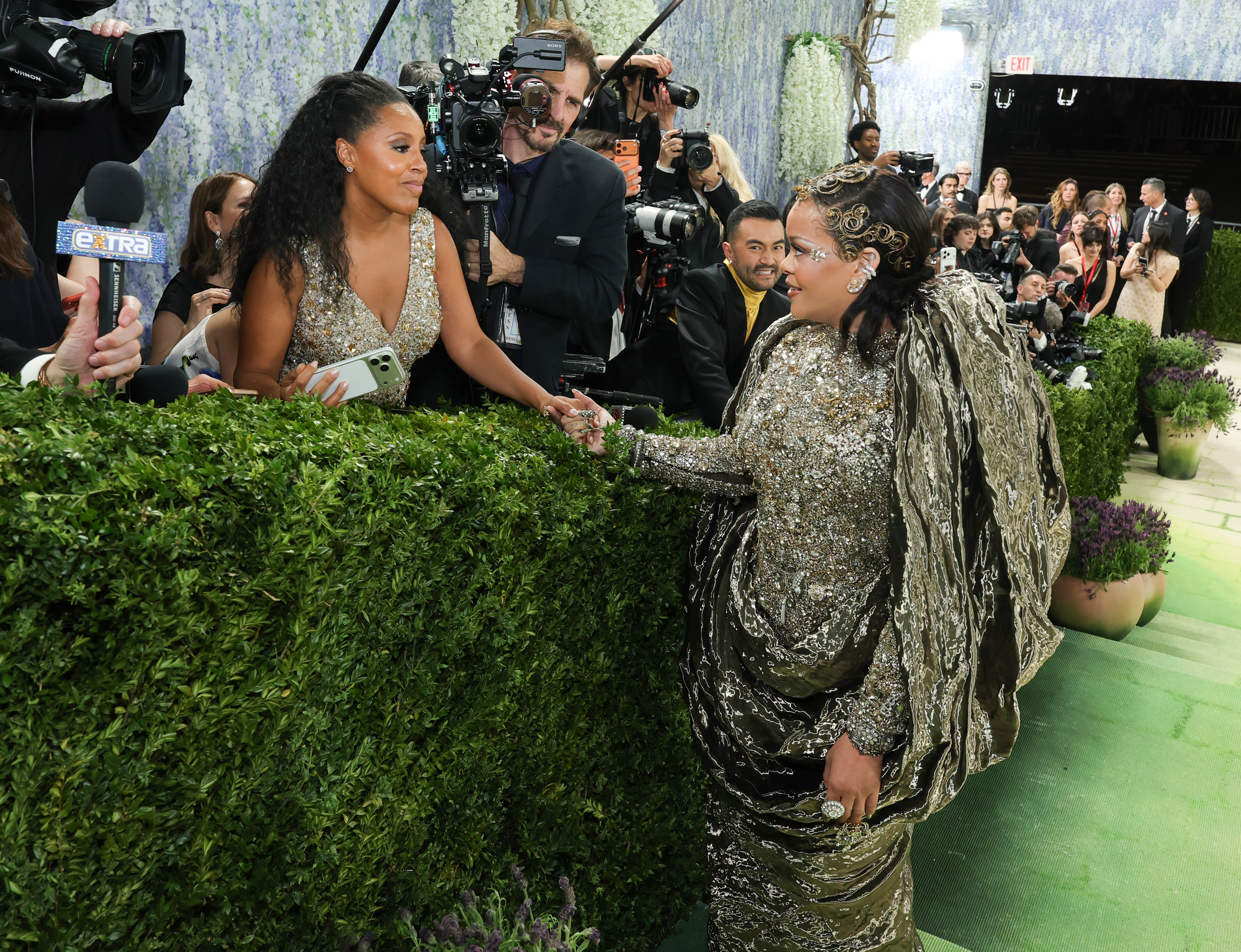 On the Met Gala carpet, Rihanna gave Sheinelle an inspirational talk she'll never forget
