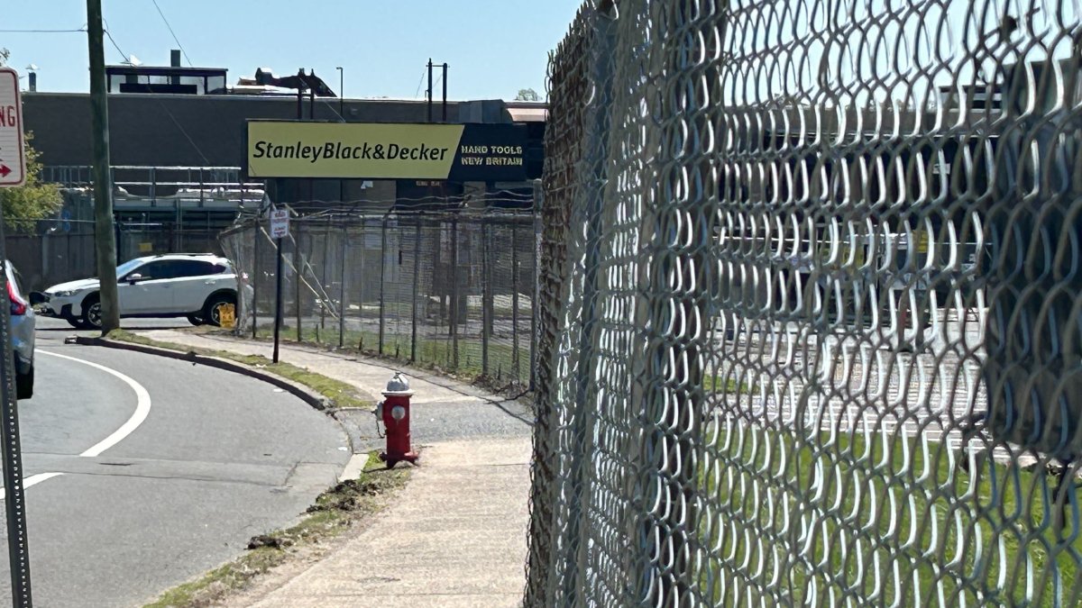 Hundreds of Stanley Black & Decker layoffs begin as New Britain factory closes
