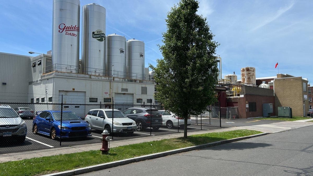 Guida's Dairy plant in New Britain closing, hundreds being laid off