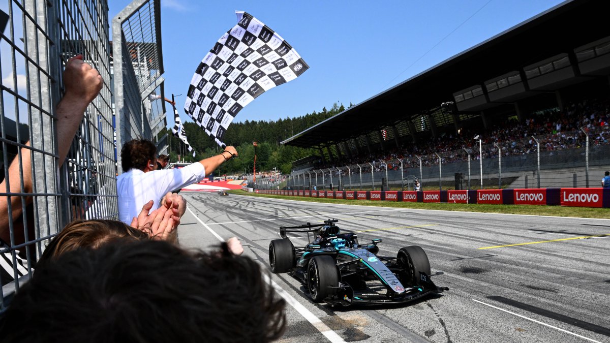 Mercedes' George Russell breaks slump with win at F1 Austrian Grand Prix