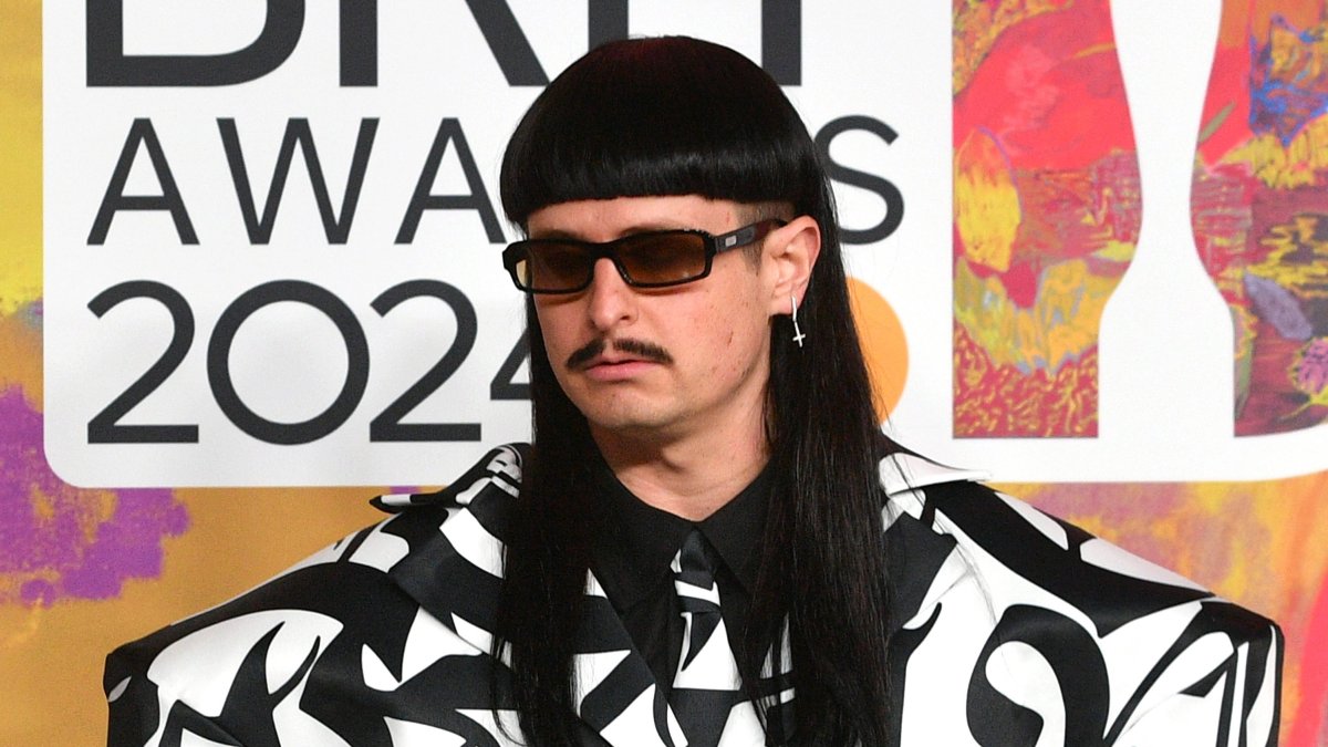 Helicopter with singer Oliver Tree on passenger list collides with another in Brazil