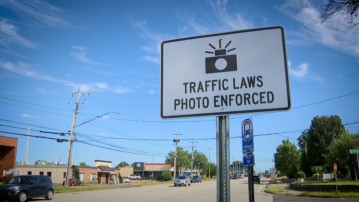 15 Connecticut towns approved for red light, speed cameras