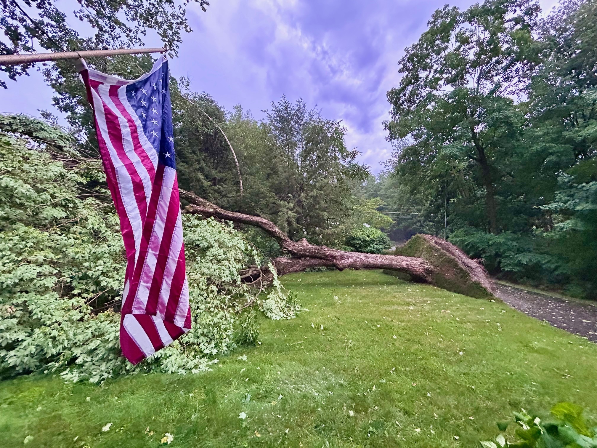 Thousands remain without power after strong storms moved through Conn ...