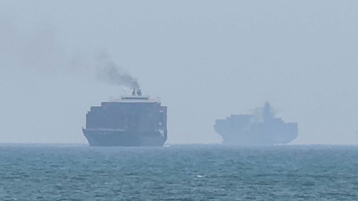 U.S. and Iran vie for control of Strait of Hormuz amid latest attacks