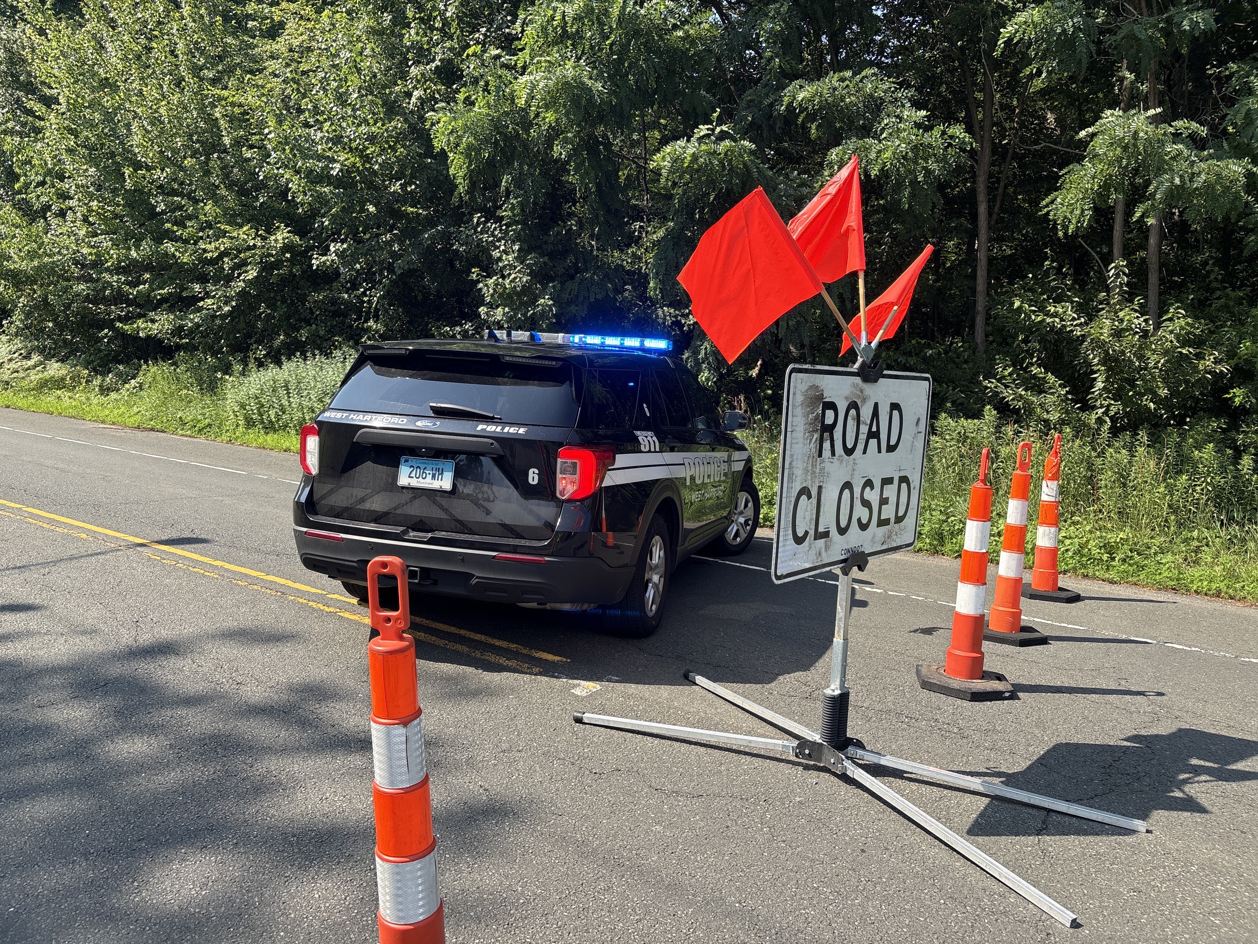 Local priest dies after crashing car into tree in West Hartford, police ...