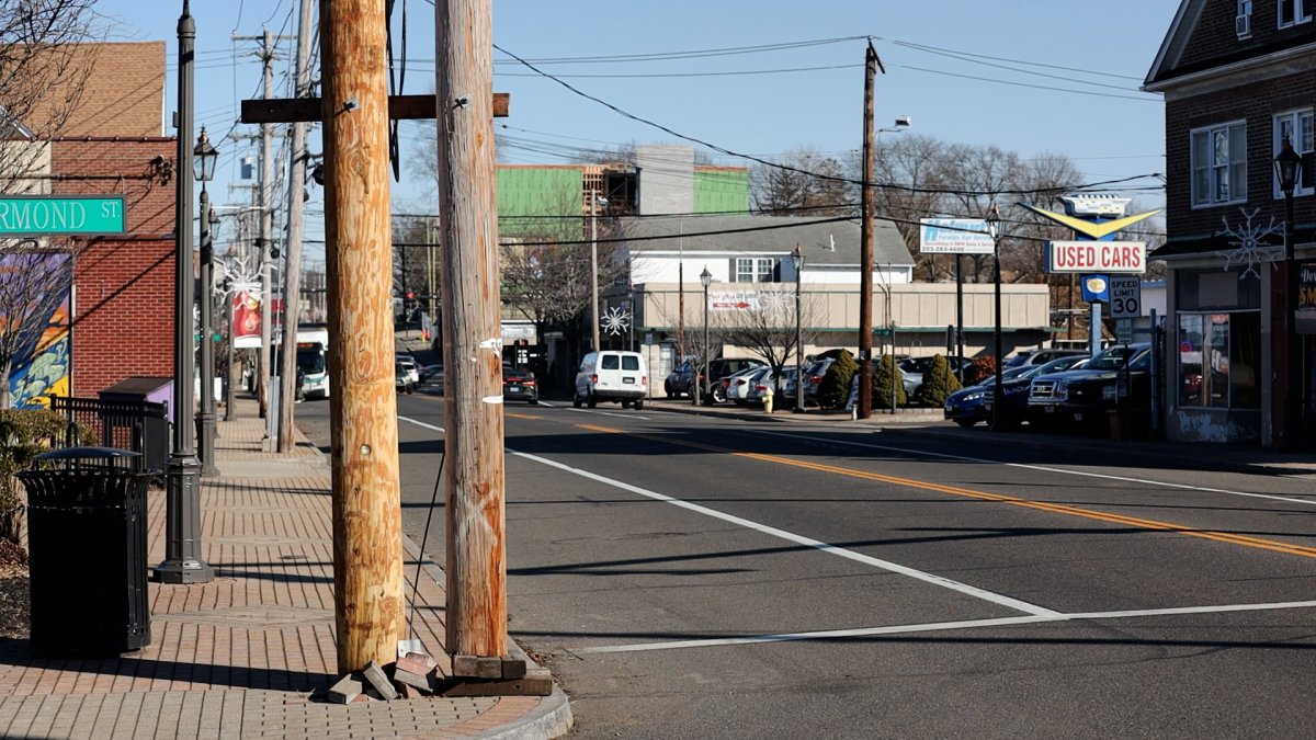 New Connecticut law targets double utility poles