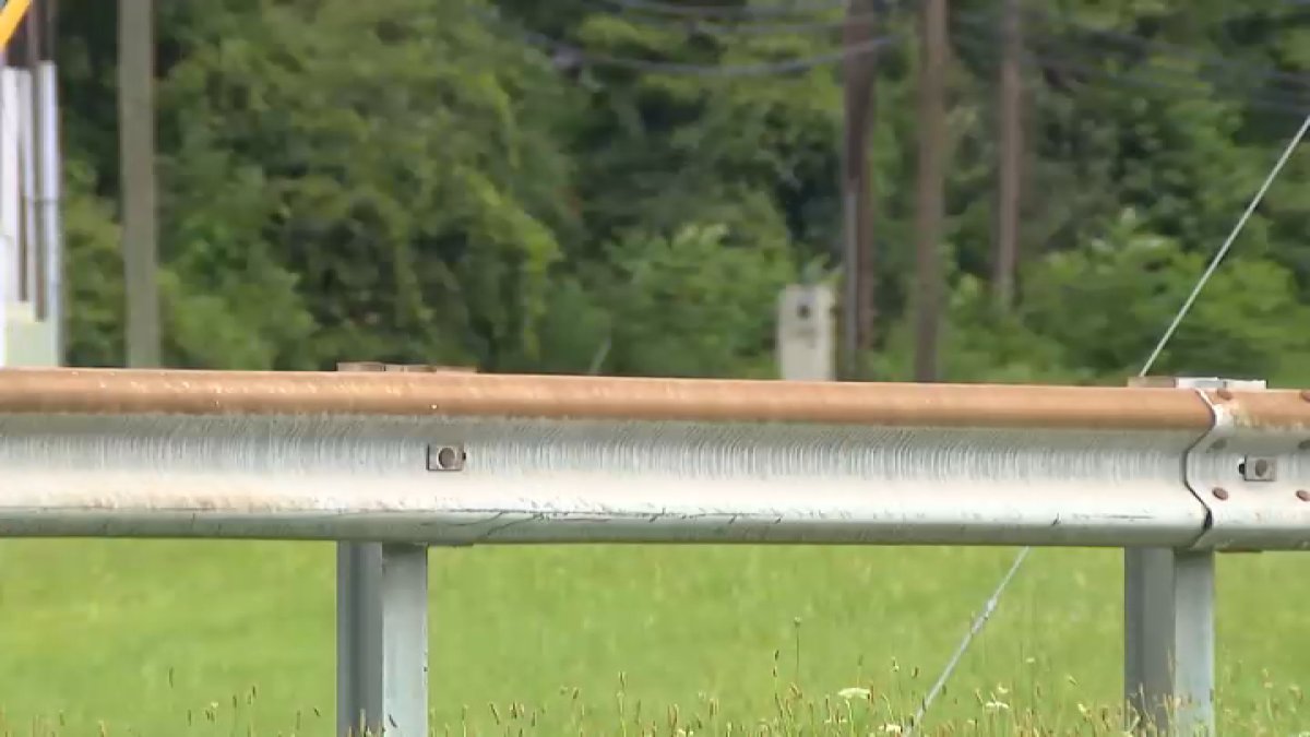 Guardrail safety advocate urges more work after identifying hazards in Connecticut