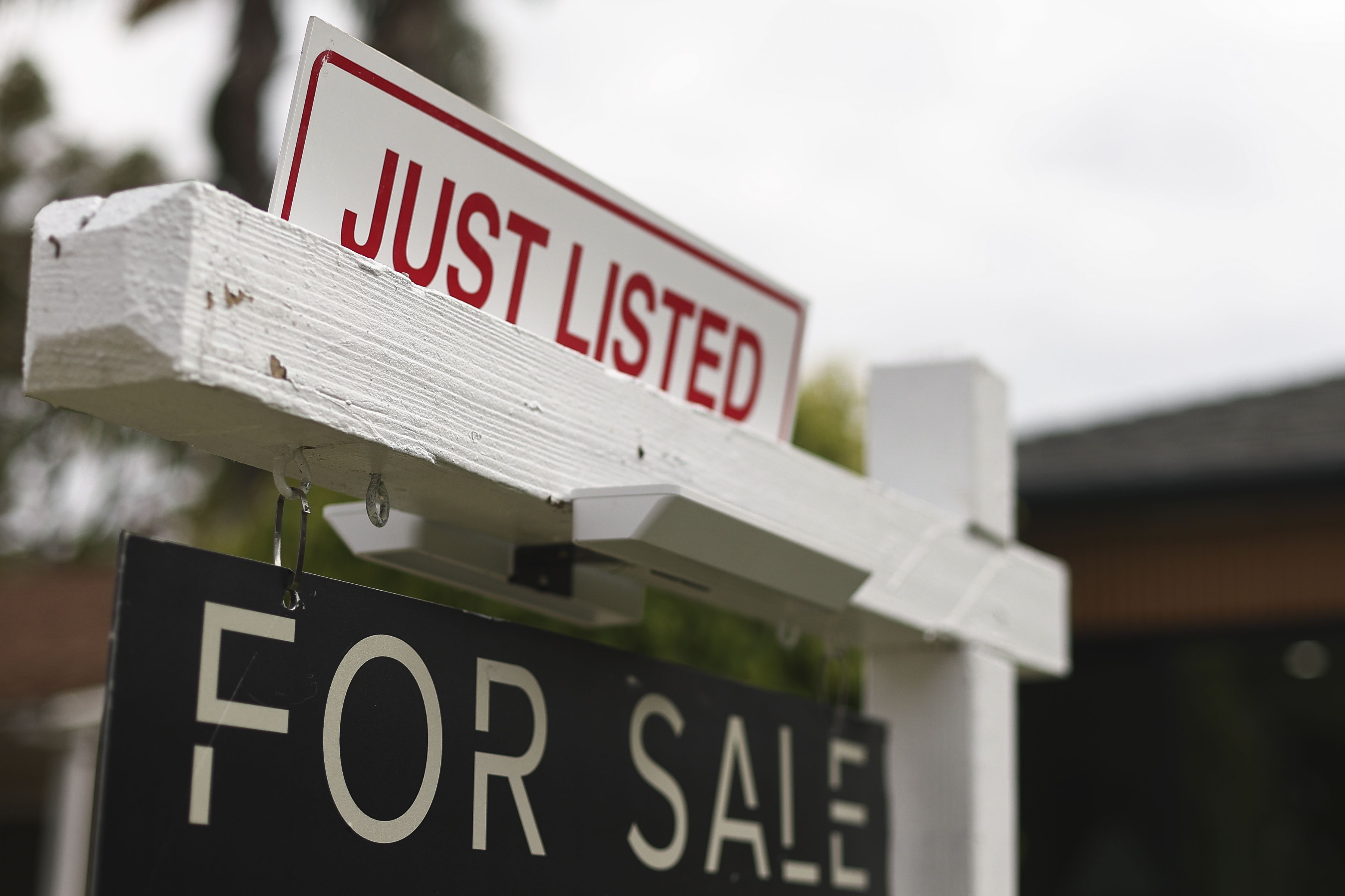 Mortgage rates continue climb as average rate rises above 7% – NBC ...