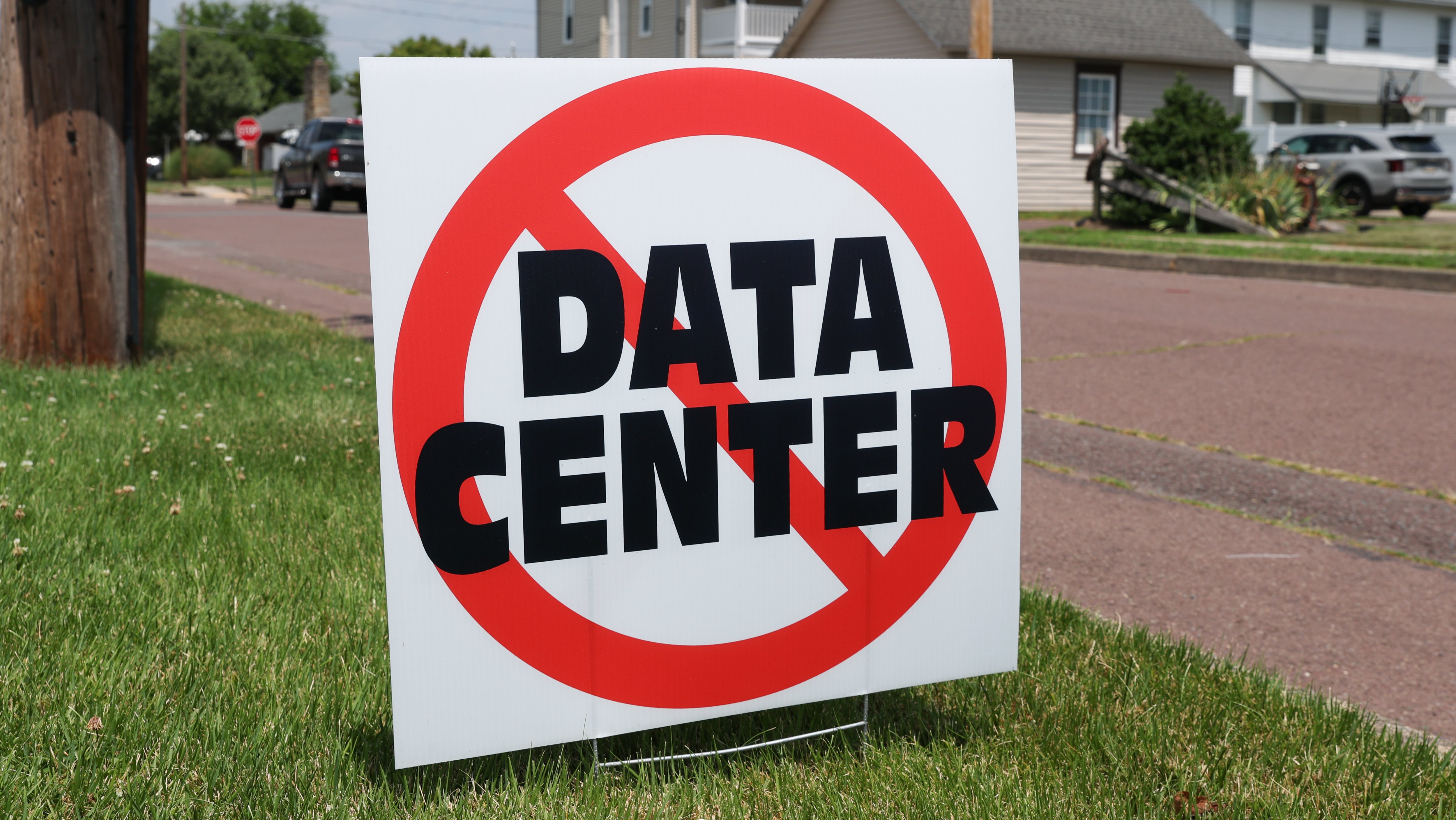 Trump wants data centers but key midterm voters say they dont . – NBC Connecticut