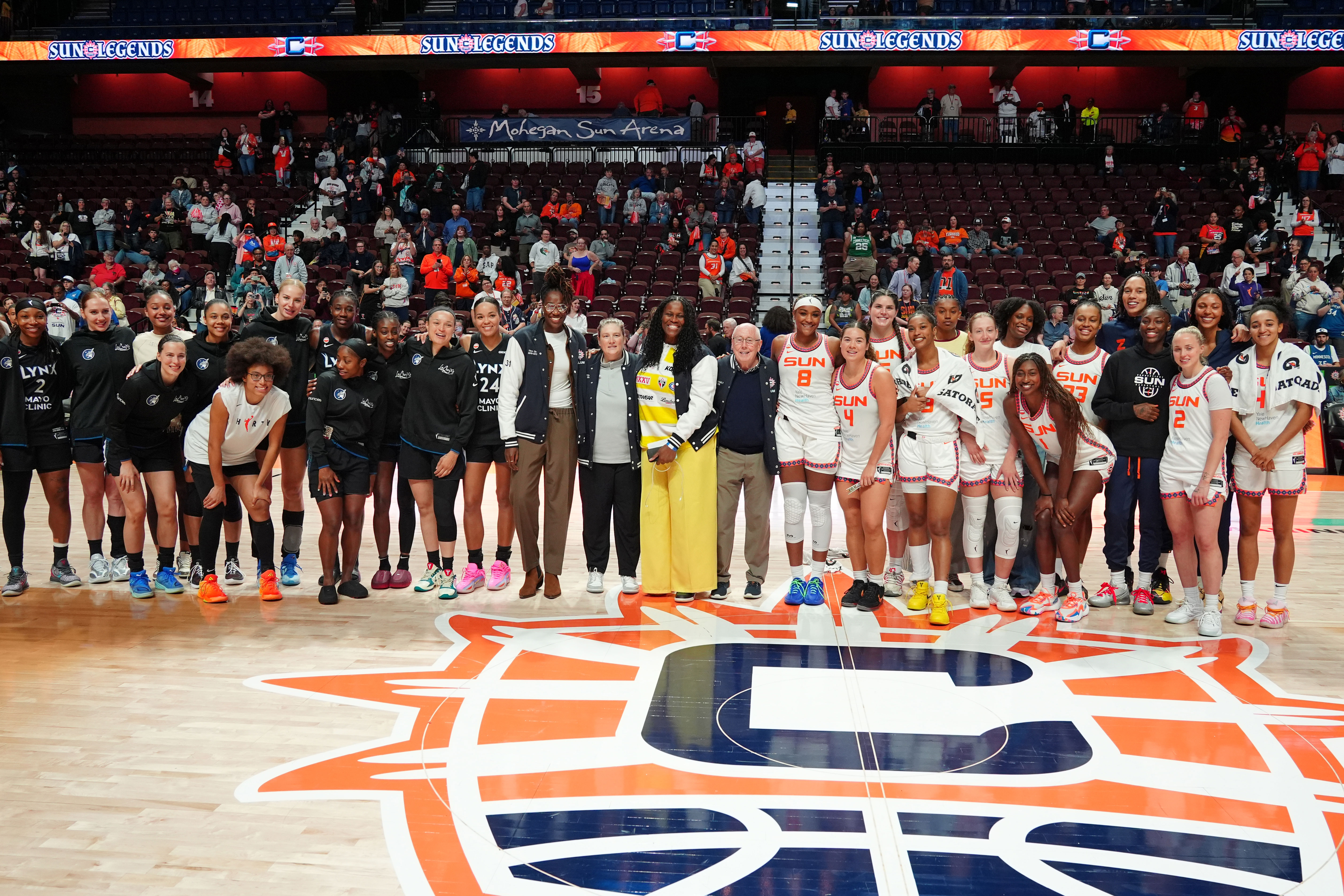 Sun brace for 'emotional' farewell as franchise plays final game in Connecticut