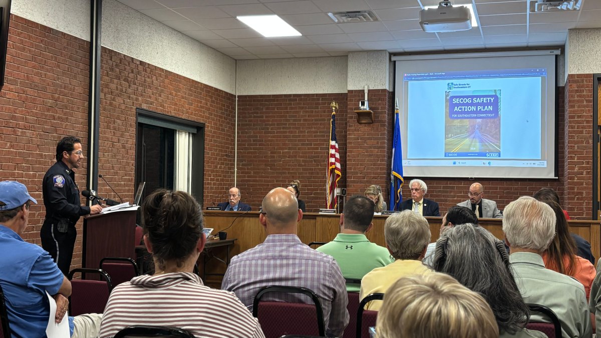 East Lyme board of selectmen delay vote on proposed speed camera plan