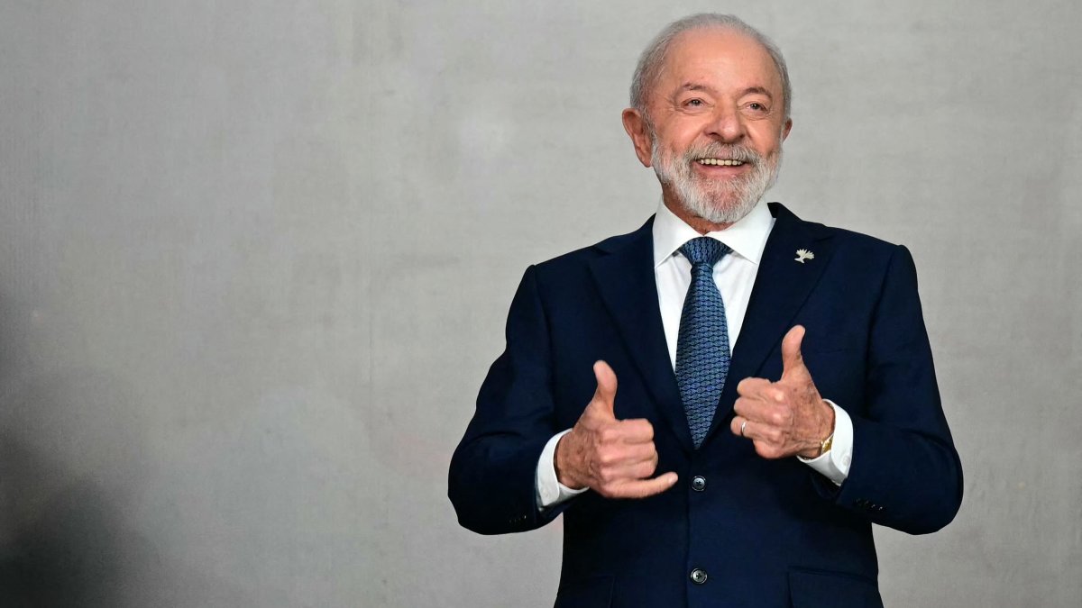 Trump critic Lula wins reelection in Brazil, securing fourth presidential term