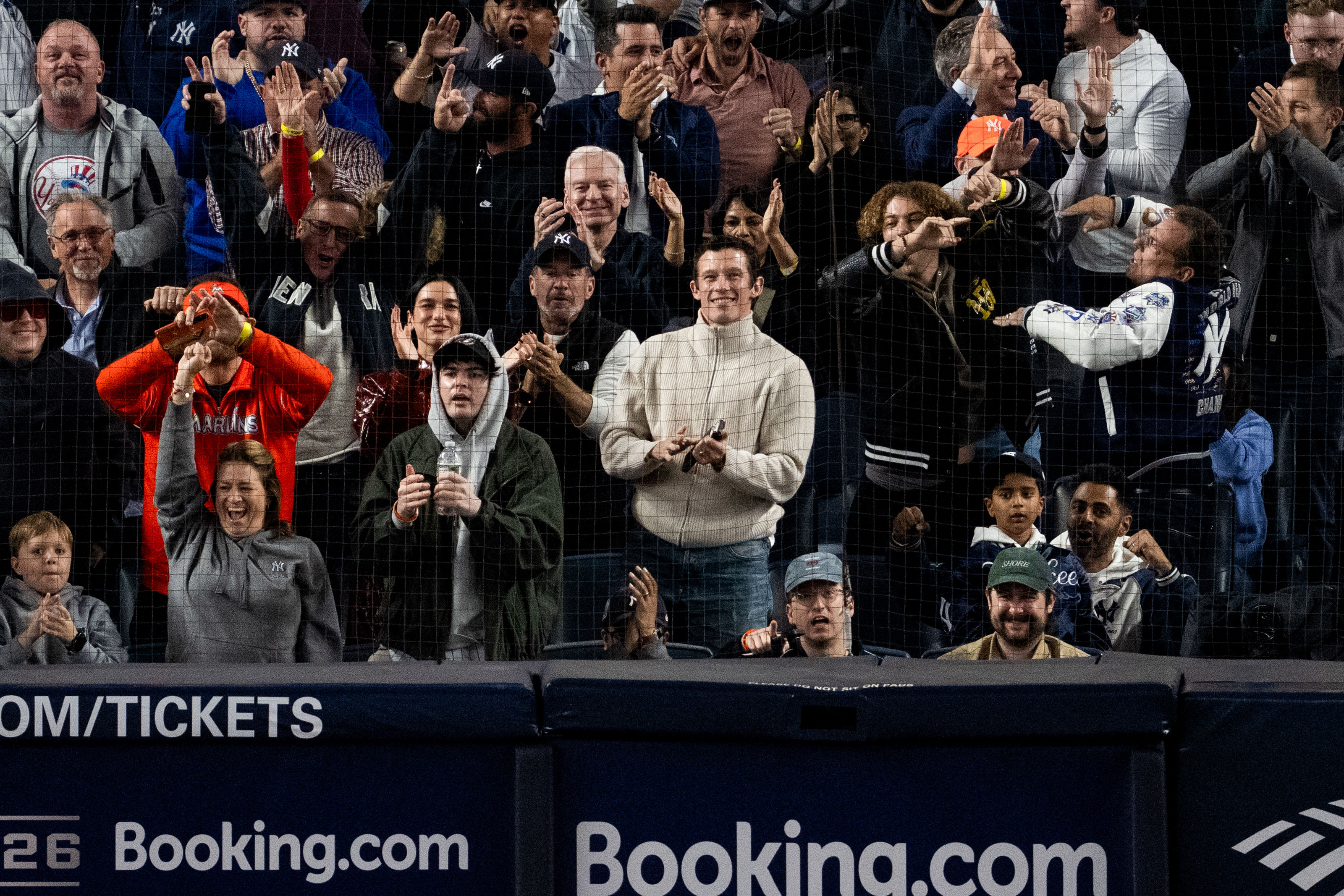 Dua Lipa sits next to Marlins Man at Rays-Yankees playoff game – NBC ...