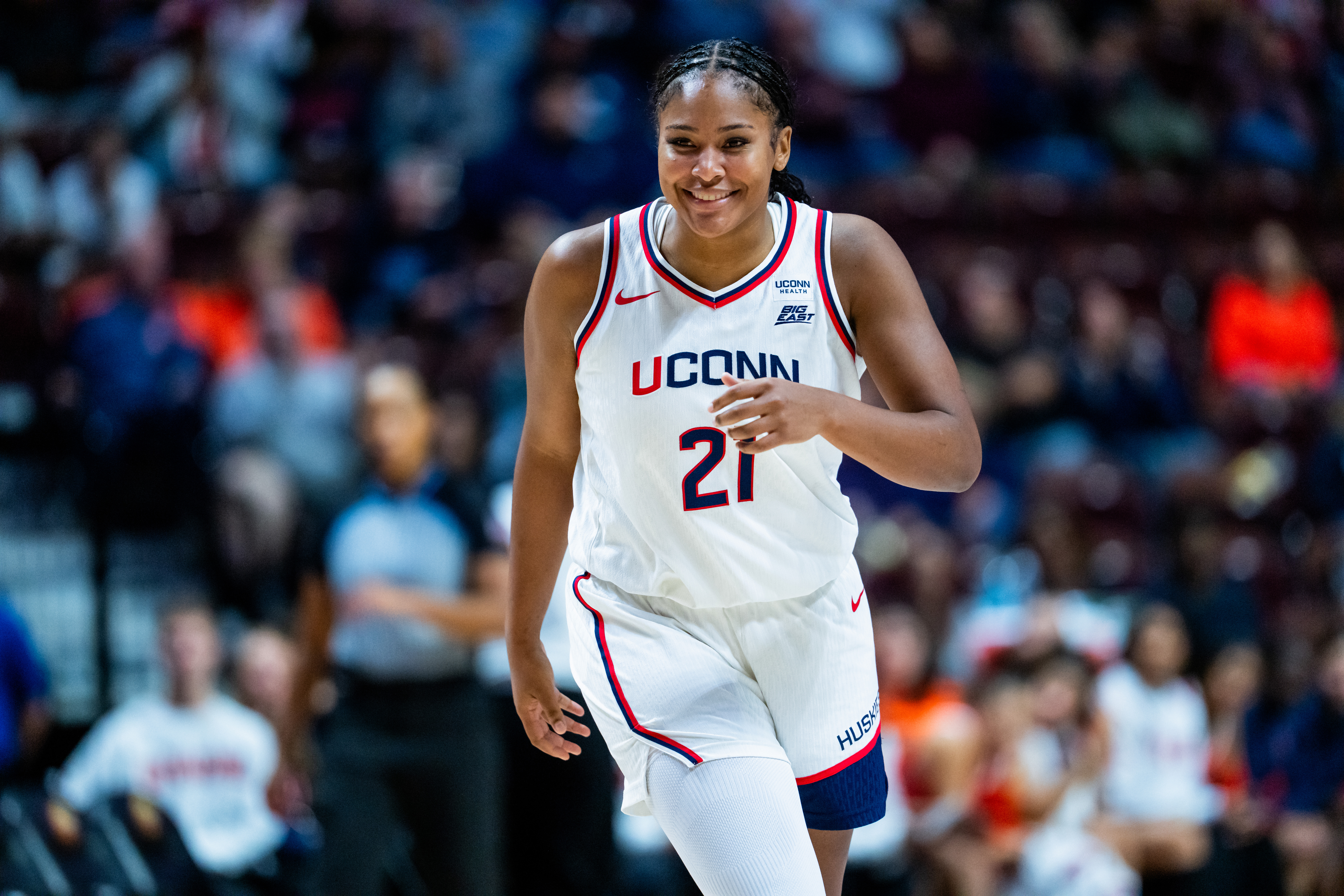 After a basketball-free summer, All-American Strong returns to lead No. 2 UConn on and off the court