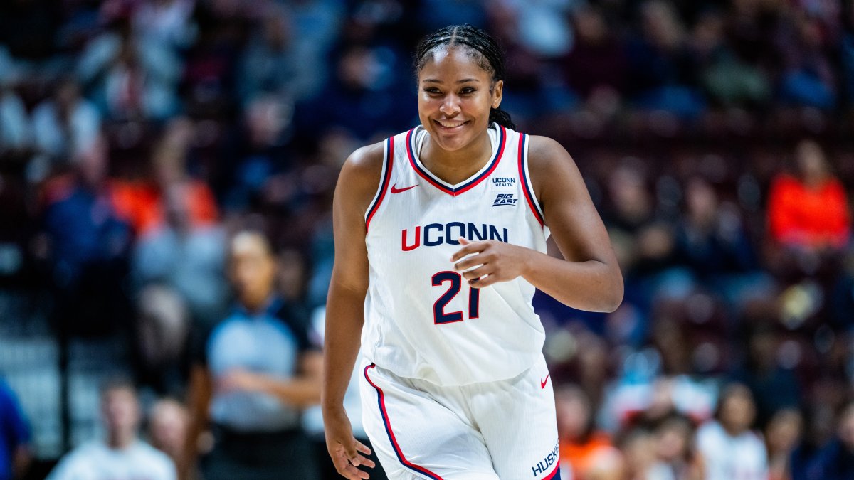 Related file image for: UConn Looks To Sarah Strong For A Bigger Leadership Role