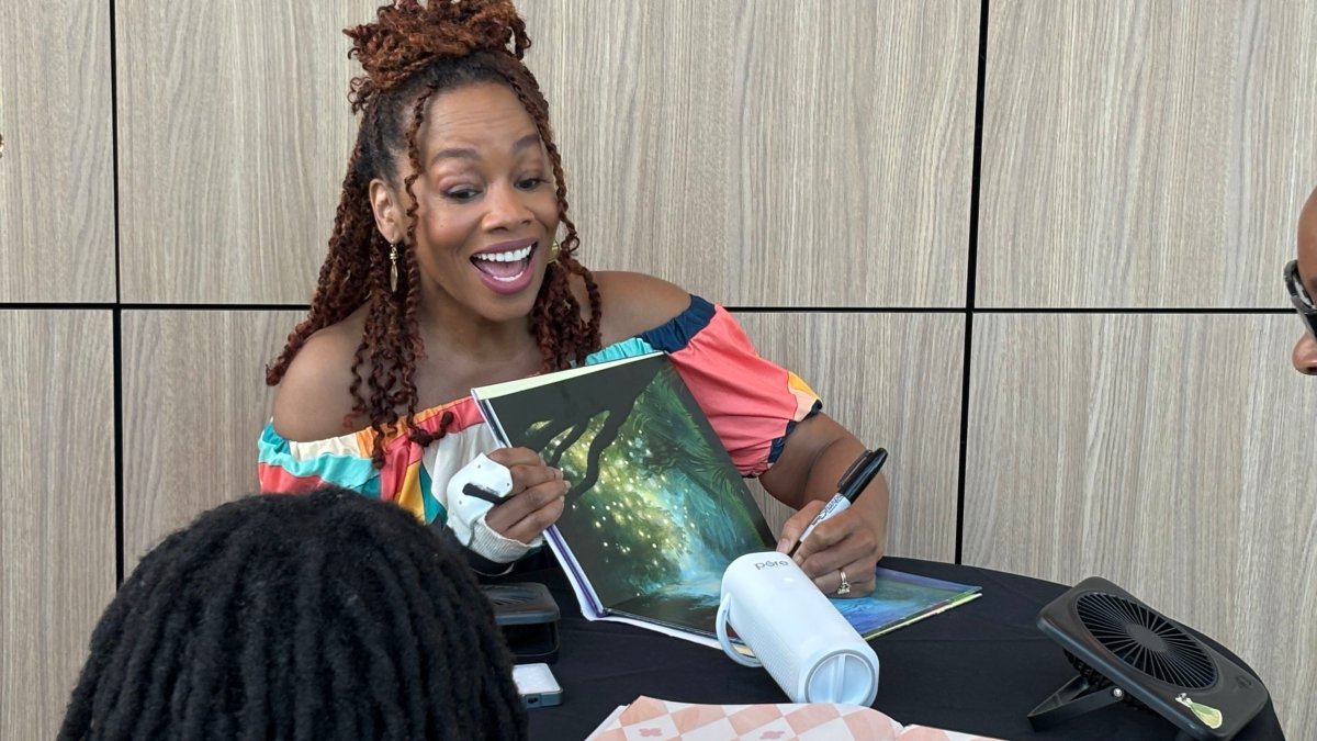 Disney princess voice actress Anika Noni Rose returns to Bloomfield for book signing