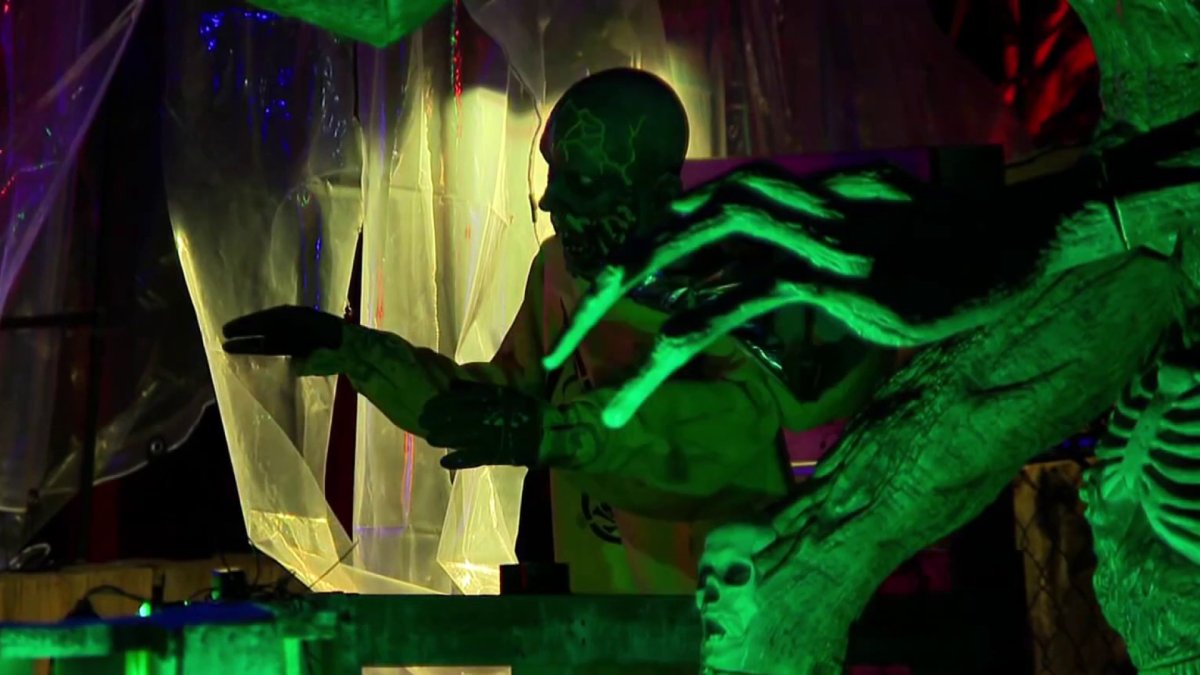 Manchester man's Halloween display honors late grandfather, brings joy to community