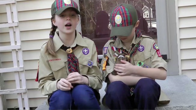 Scouts uniform sex