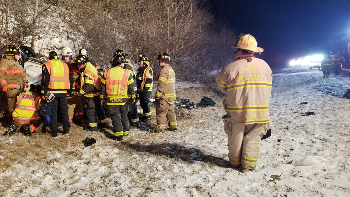 6 Injured in Brookfield Crash