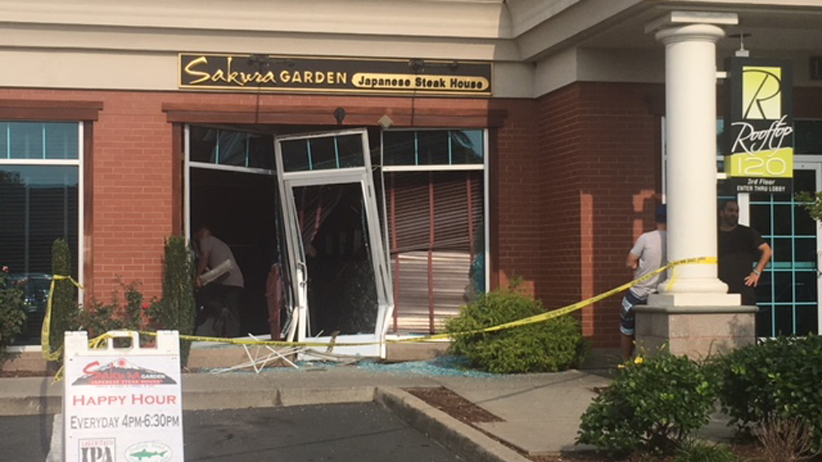 SUV Crashes into Glastonbury Restaurant