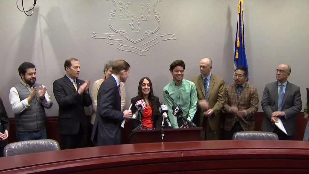 Dreamers Fight for Clean DACA Act