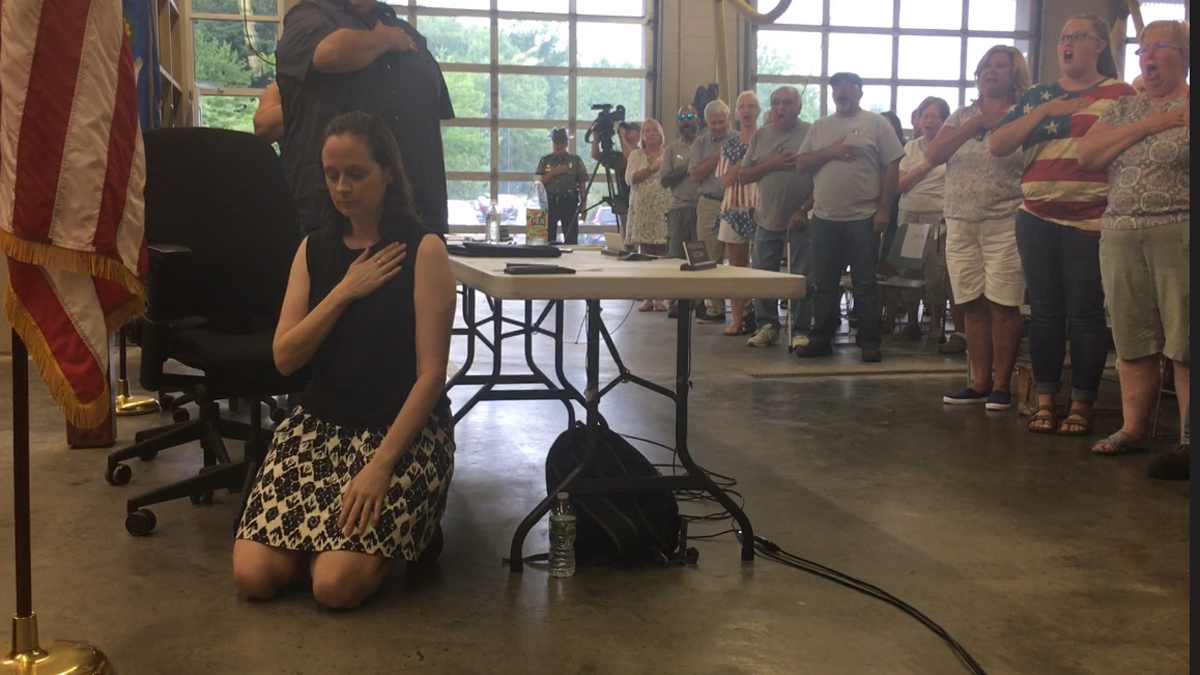 Haddam Selectman Continues Pledge Protest at Public Meetings