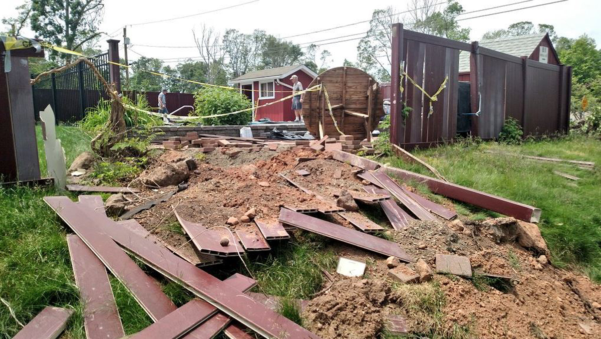 Hamden Homeowners Await FEMA Assessment of Tornado Damage