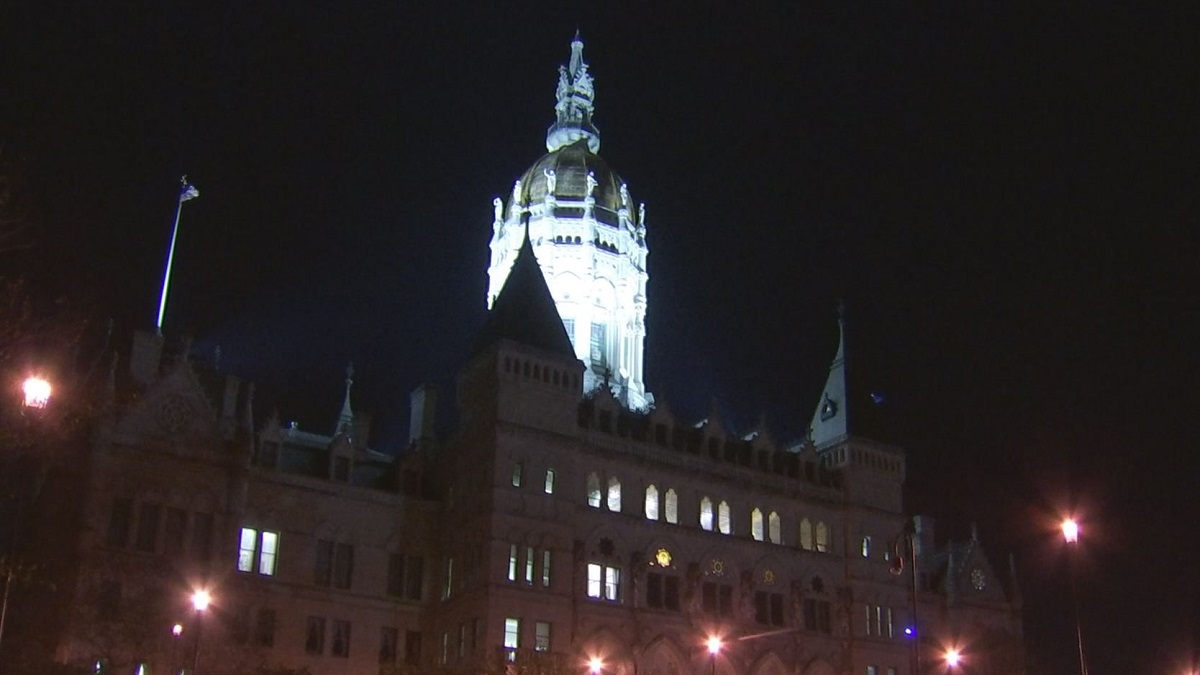 Democrats Pursue Sports Gambling Regulations