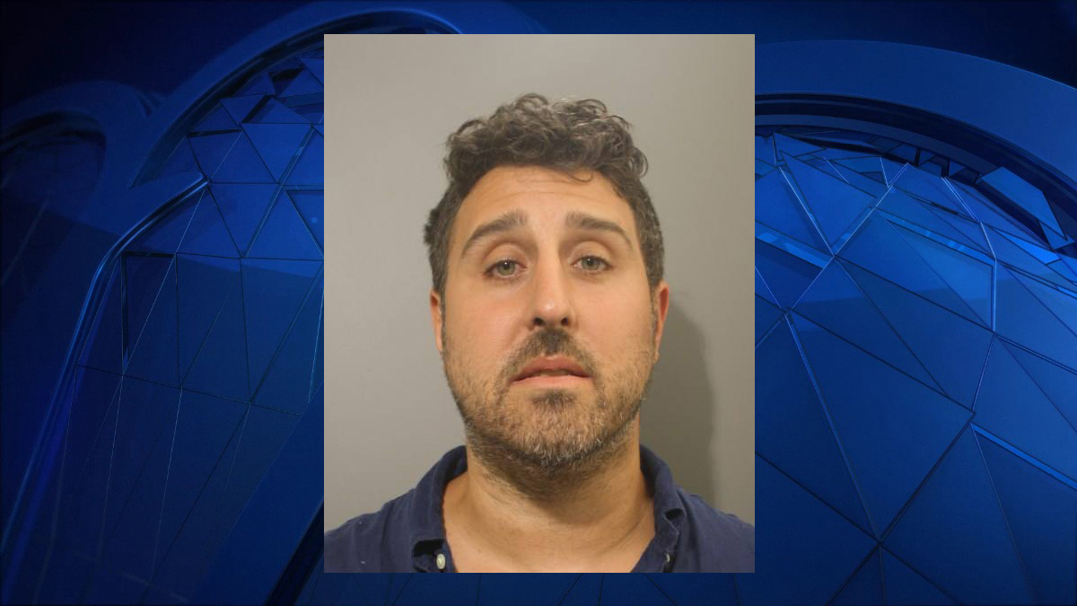 Wilton Man Posed as Owner of Boston Bruins for Favors: PD