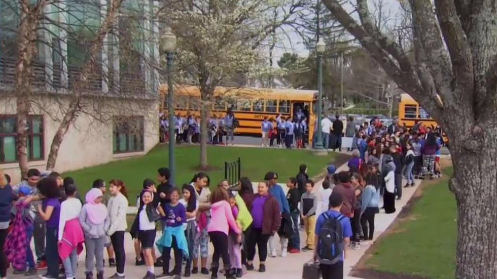 Middle School Students Get Taste of College Experience