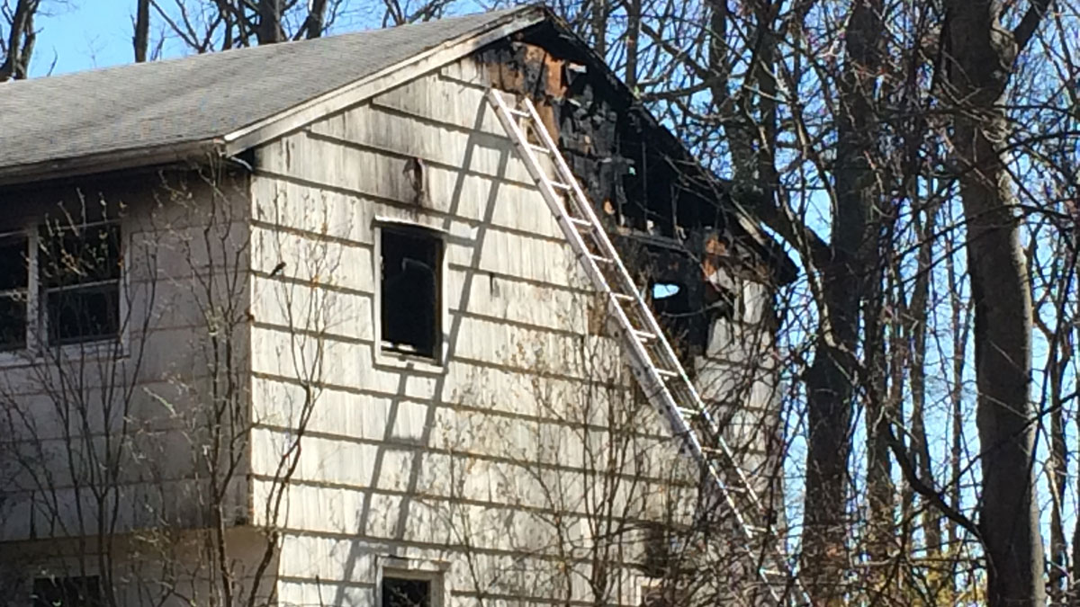 Fire Damages Home in Middletown